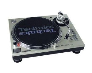 Technics SL1200MK5 Direct Drive Turntable