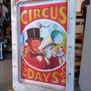 Lighted Circus Frames