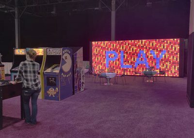 Play Arcade Pac Man