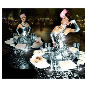 Strolling-Beverage-Girls-2