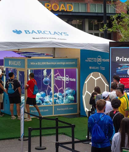 Giant Claw Machine - Image 2