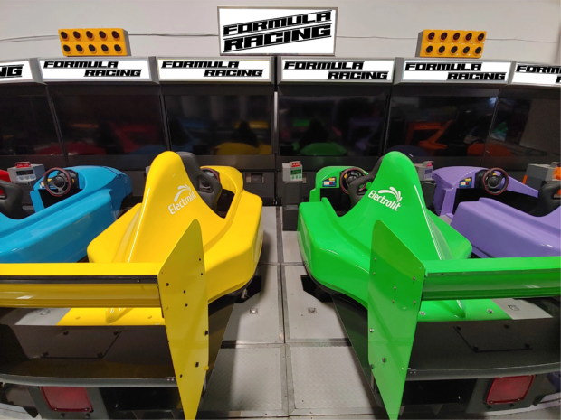Full-Size Racing Simulator - 24 Seven Productions