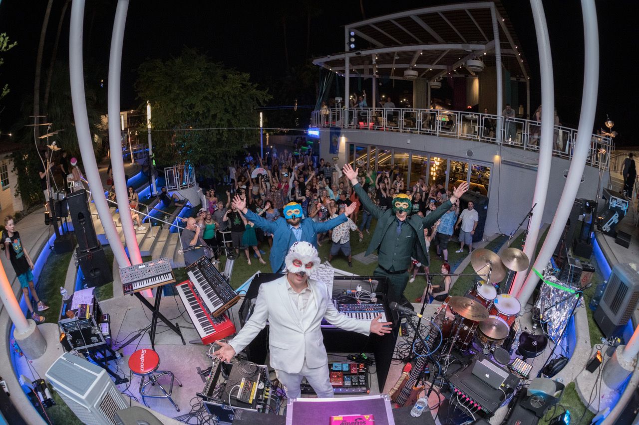 The Megascopes - Image 3