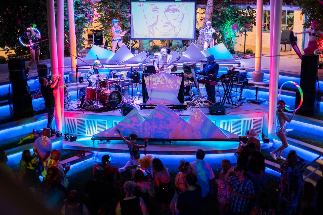 The Megascopes - Image 2